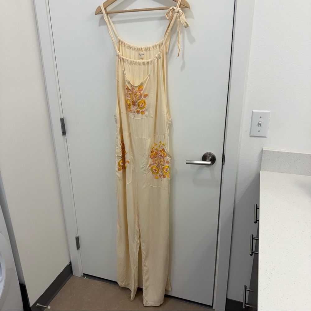 Fillyboo Floral Embroidered Cream Jumpsuit boho bohemian hippie size small RARE